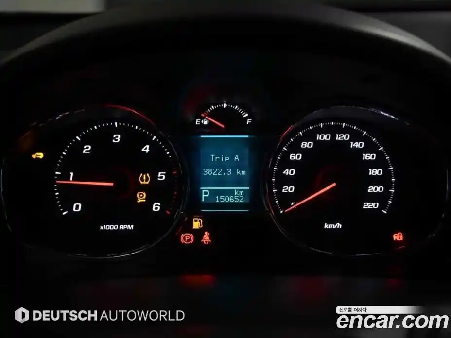 Chevrolet Captiva 2015 2.2 Автомат в Москве № 419797, фото 8