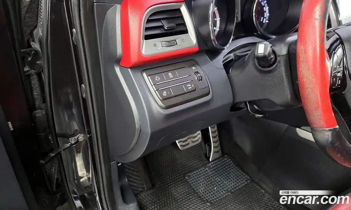 SsangYong TIBOLI 2015 1.6 Автомат в Москве № 421568, фото 17