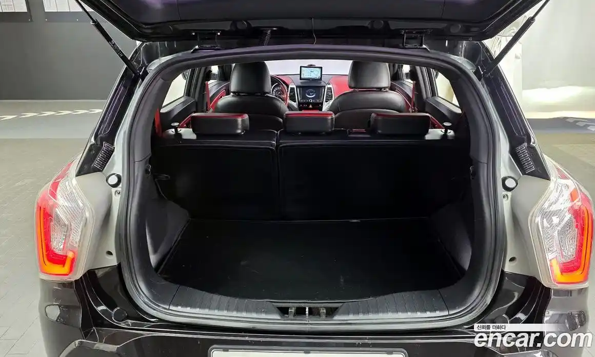 SsangYong TIBOLI 2015 1.6 Автомат в Москве № 421568, фото 20