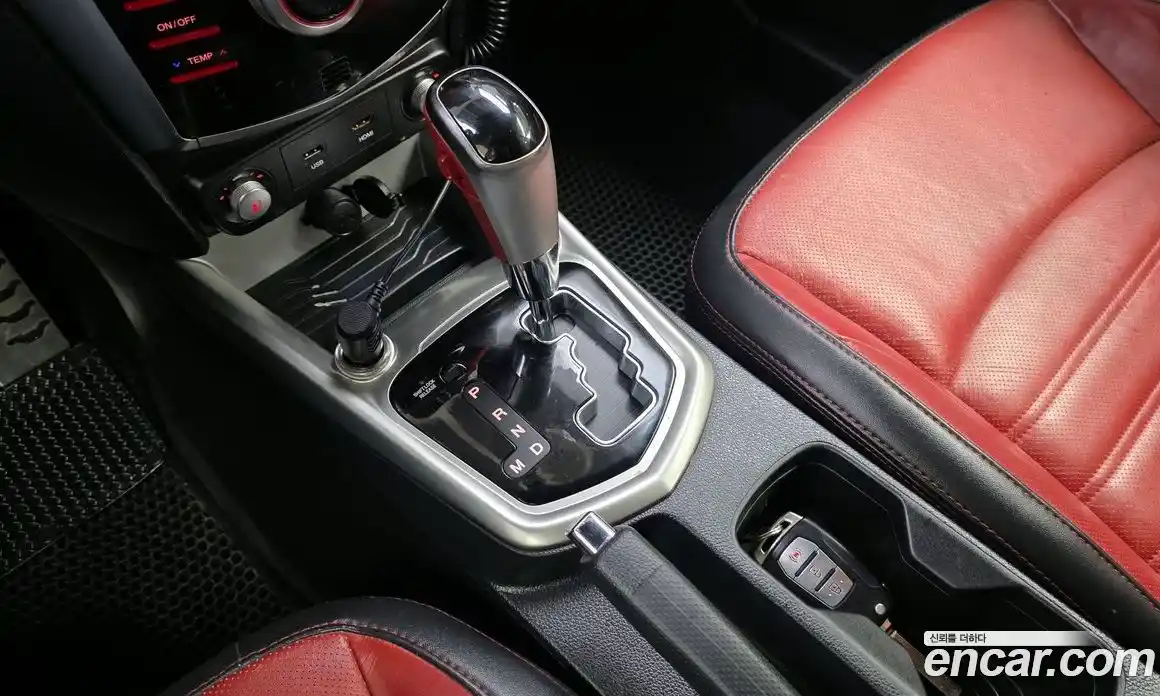 SsangYong TIBOLI 2015 1.6 Автомат в Москве № 421568, фото 9