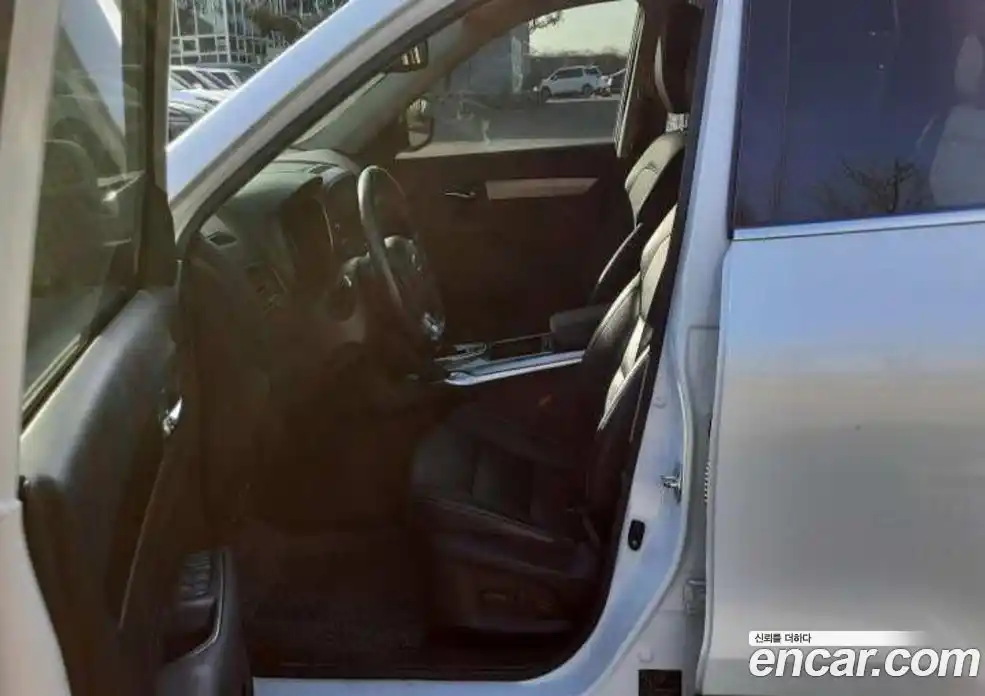 Renault QM6 2023 2.0 Автомат в Москве № 423353, фото 4