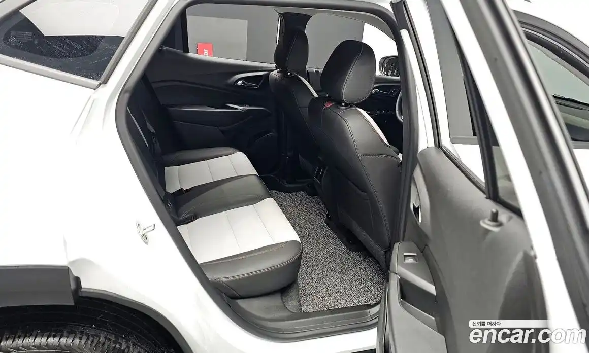 Chevrolet Trax 2025 1.2 Автомат в Москве № 42368, фото 1