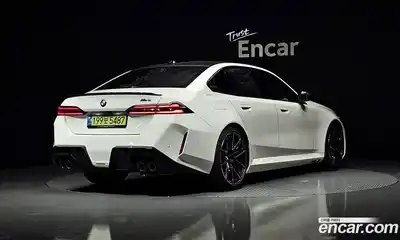 BMW M5 2025 4.4 Автомат в Москве № 424561, миниатюра 2