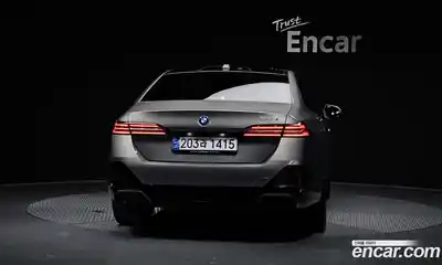 BMW 5-Series 2025 2.0 Автомат в Москве № 424878, миниатюра 4