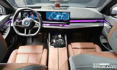 BMW 5-Series 2025 2.0 Автомат в Москве № 424878, миниатюра 7
