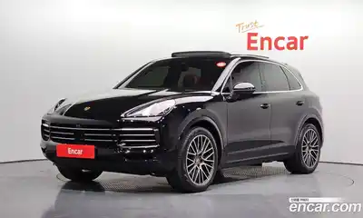 Porsche Cayenne, 2023