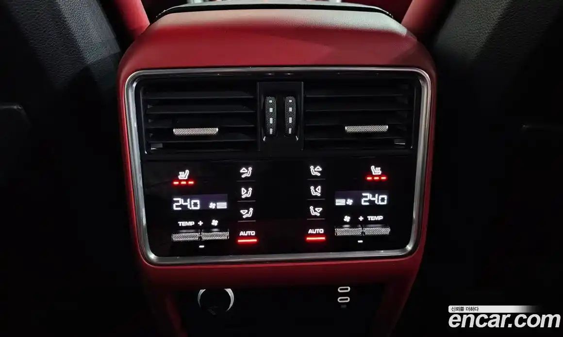 Porsche Cayenne 2023 3.0 Автомат в Москве № 430562, фото 19