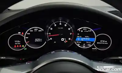 Porsche Cayenne 2023 3.0 Автомат в Москве № 430562, миниатюра 8