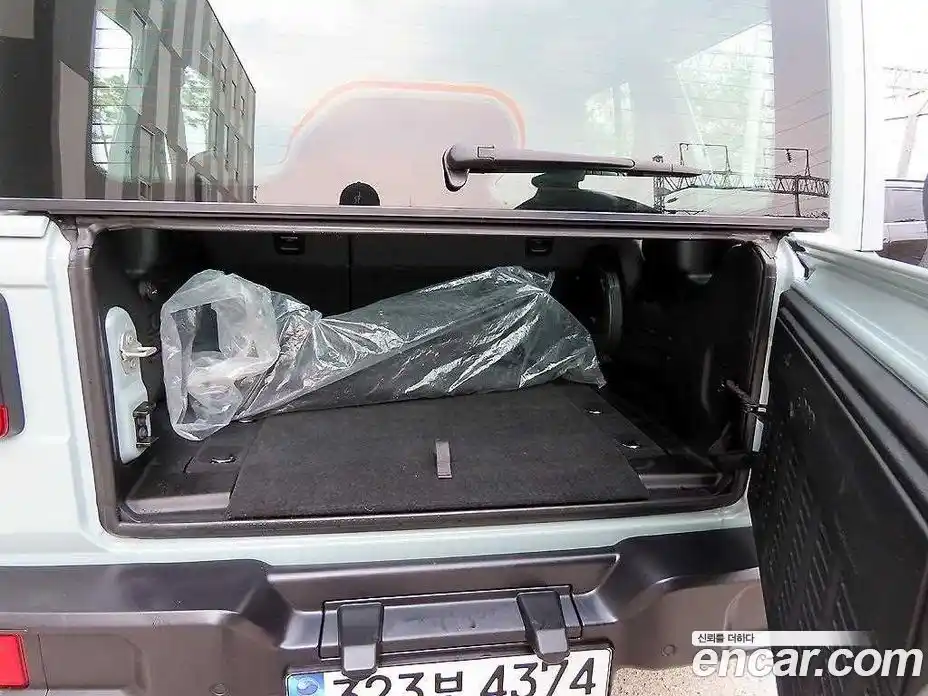 Jeep Wrangler 2024 2.0 Автомат в Москве № 432563, фото 17