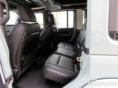 Jeep Wrangler 2024 2.0 Автомат в Москве № 432563, миниатюра 6