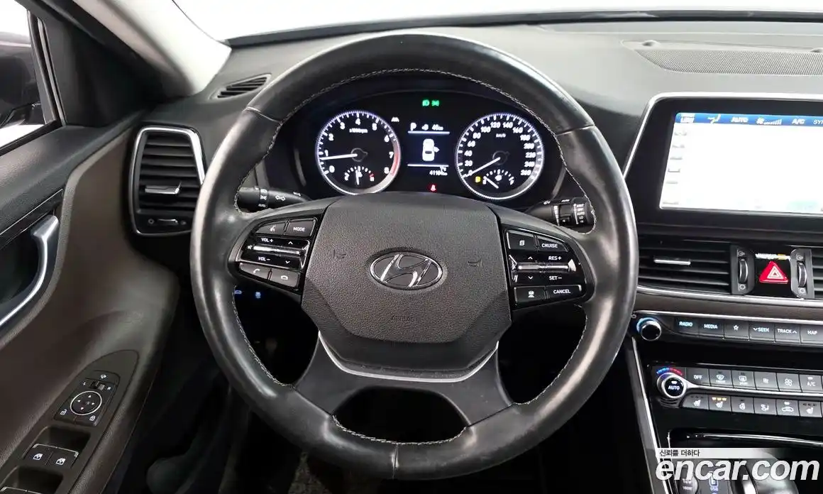Hyundai Grandeur 2019 3.0 Автомат в Москве № 450248, фото 14