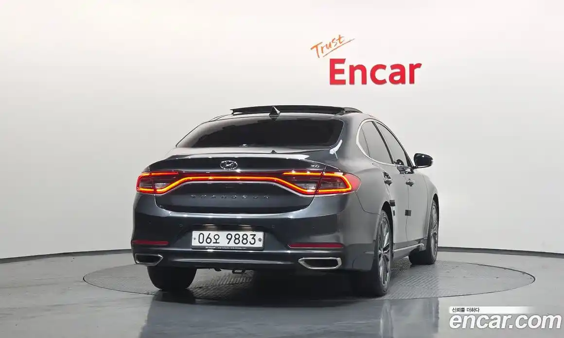 Hyundai Grandeur 2019 3.0 Автомат в Москве № 450248, фото 4