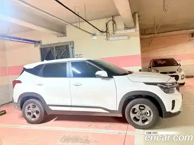 Kia Seltos 2025 2.0 Автомат в Москве № 451655, миниатюра 5