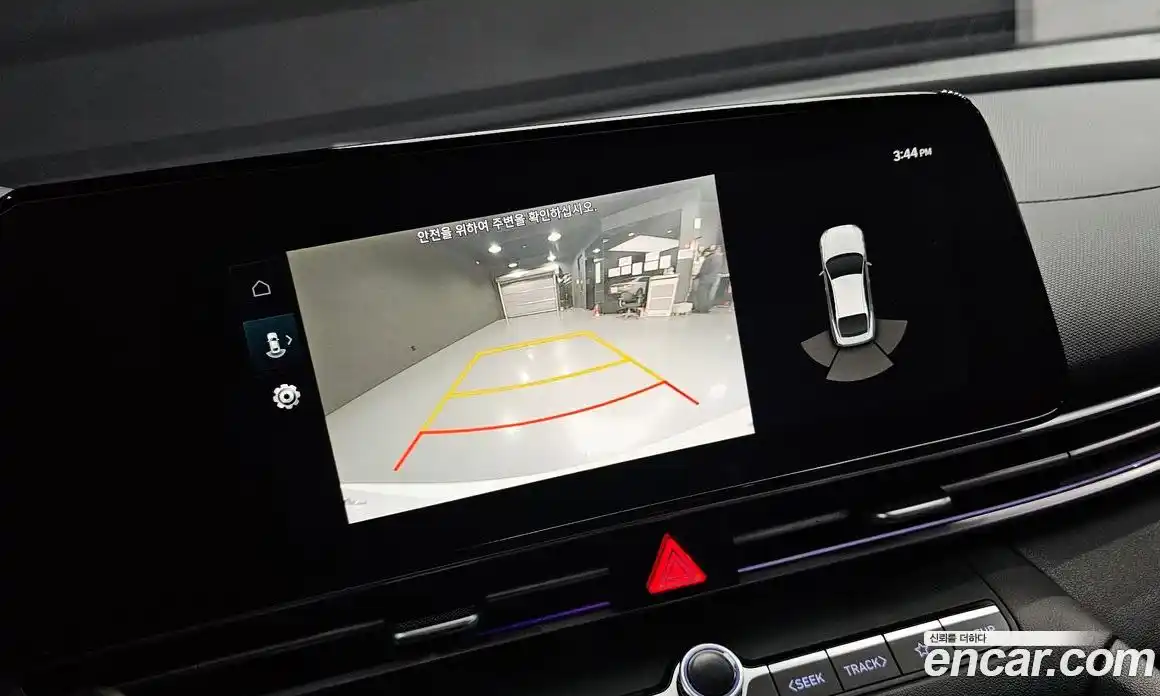 Hyundai Avante 2022 1.6 Автомат в Москве № 45522, фото 15