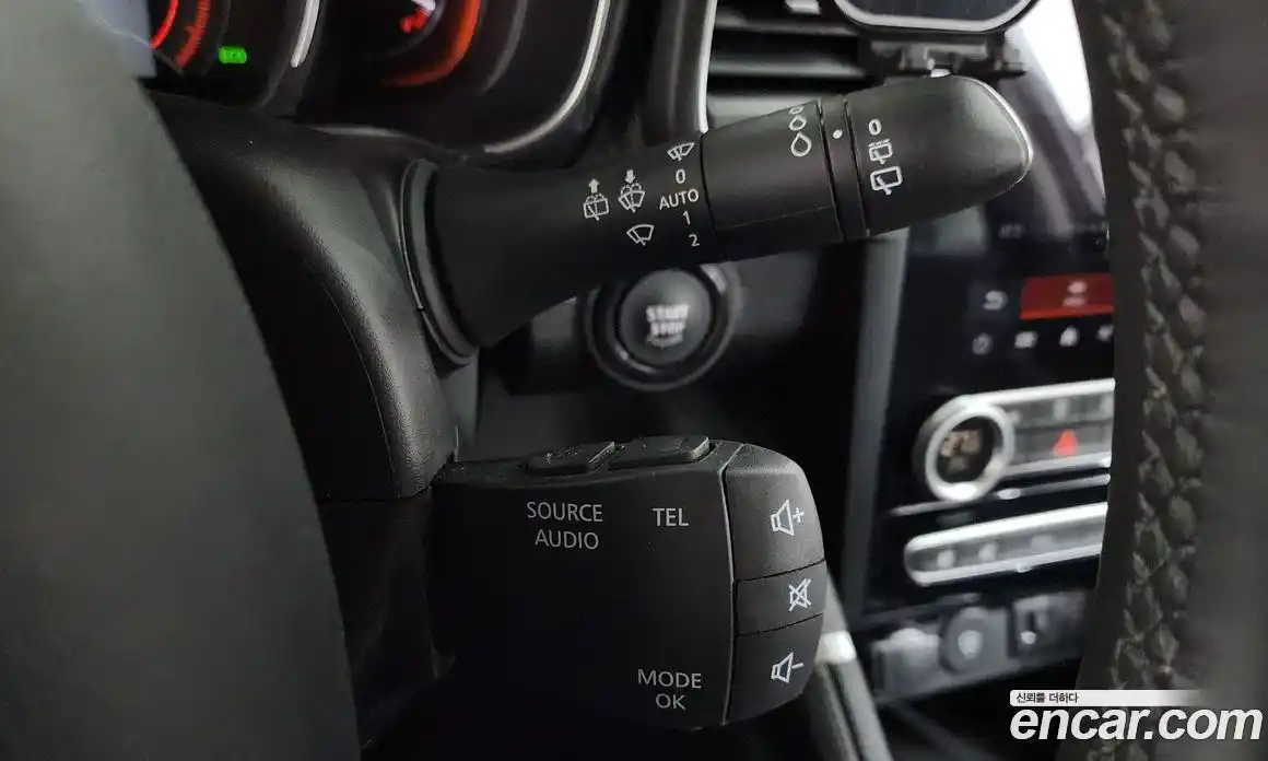 Renault QM6 2024 2.0 Автомат в Москве № 455586, фото 17