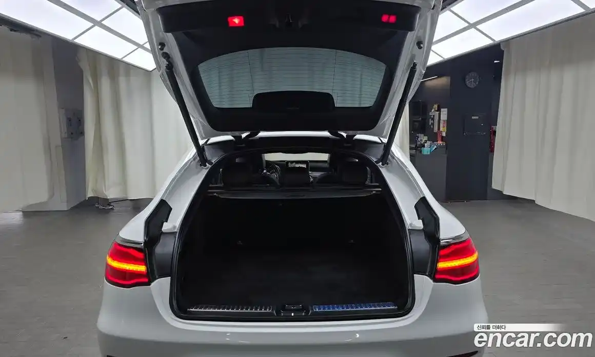 Mercedes-Benz GLC-Class 2019 2.0 Автомат в Москве № 466527, фото 20