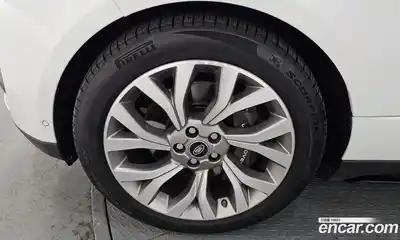 Land Rover Range-Rover 2020 5.0 Автомат в Москве № 471013, миниатюра 5