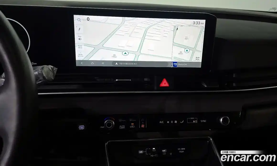 Kia Canival 2024 3.5 Автомат в Москве № 56184, фото 17