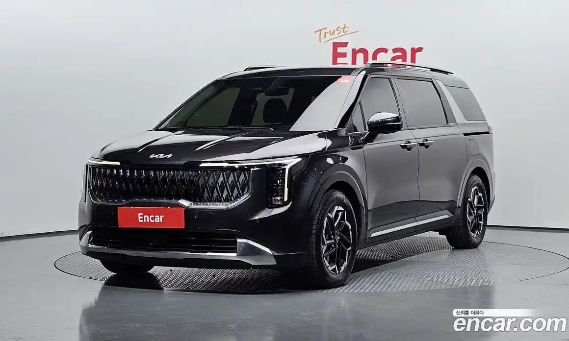 Kia Canival 2024 3.5 Автомат в Москве № 56184, фото 3