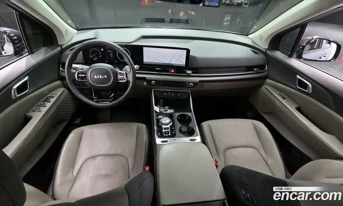 Kia Canival 2024 3.5 Автомат в Москве № 56184, фото 7