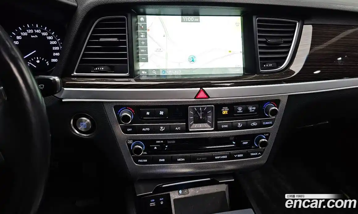 Genesis G80 2018 3.3 Автомат в Москве № 56992, фото 13