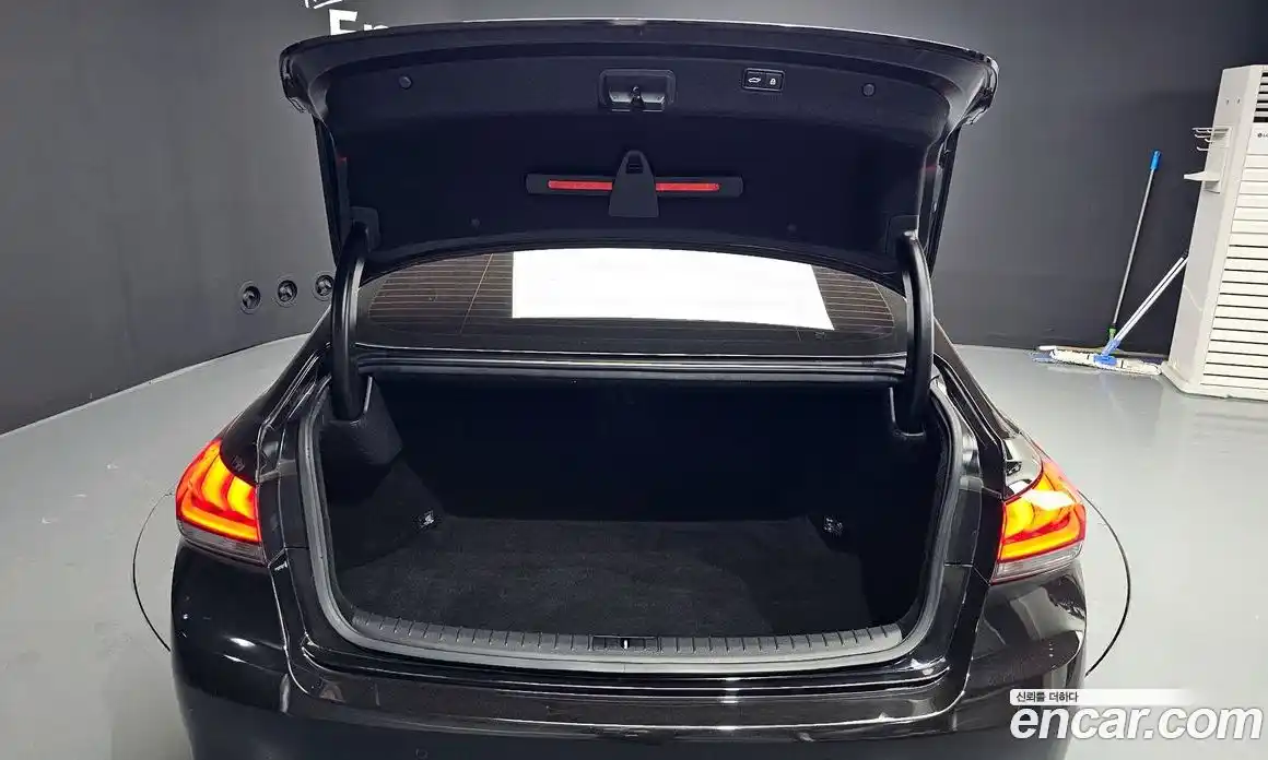 Genesis G80 2018 3.3 Автомат в Москве № 56992, фото 14