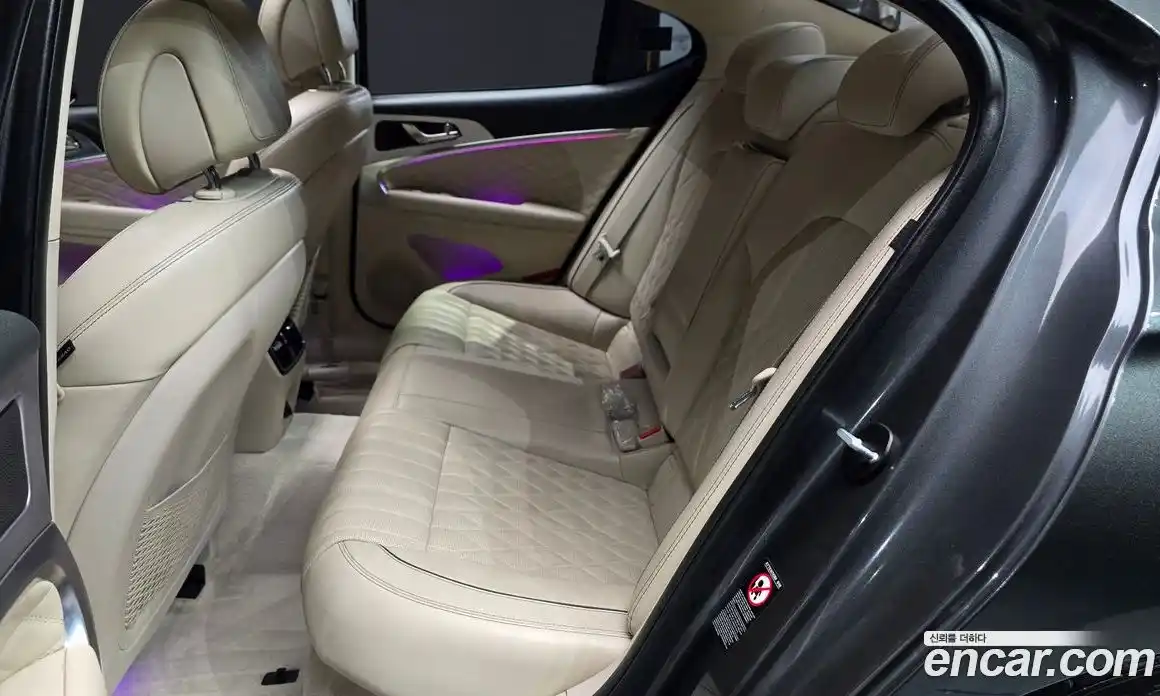 Genesis G70 2019 3.3 Автомат в Москве № 58958, фото 12