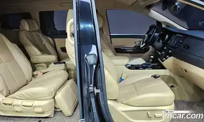 Kia Canival 2019 2.2 Автомат в Москве № 97071, миниатюра 10