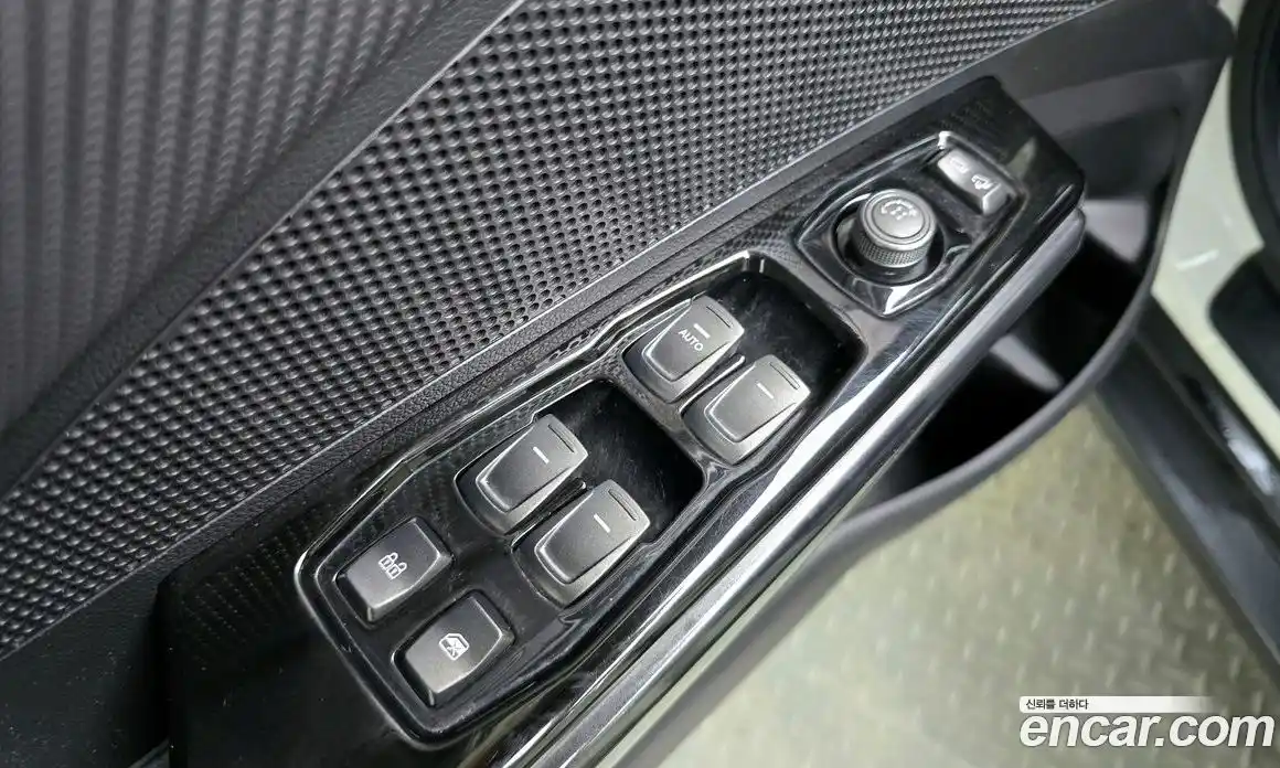 SsangYong TIBOLI 2022 1.5 Автомат в Москве № 98066, фото 15