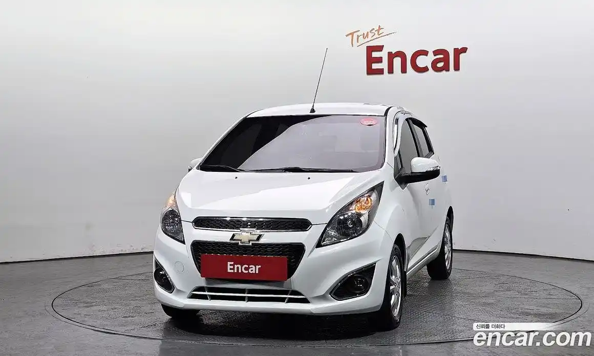 Chevrolet Spark 2015 1.0 Автомат в Москве № 104206, фото 11