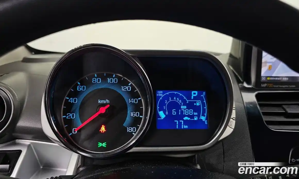 Chevrolet Spark 2015 1.0 Автомат в Москве № 104206, фото 14