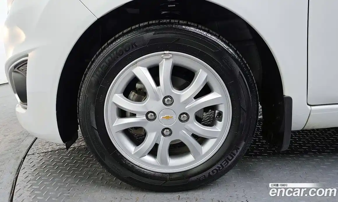 Chevrolet Spark 2015 1.0 Автомат в Москве № 104206, фото 19