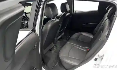 Chevrolet Spark 2015 1.0 Автомат в Москве № 104206, миниатюра 2
