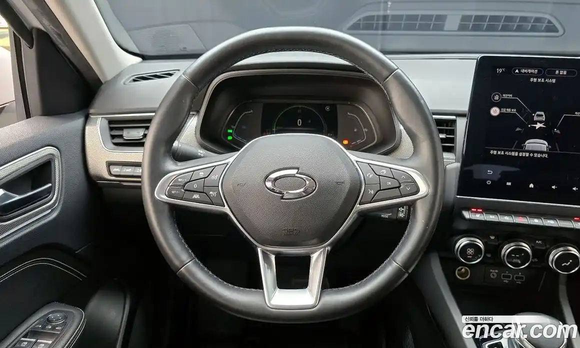 Renault XM3 2023 1.6 Автомат в Москве № 106030, фото 13