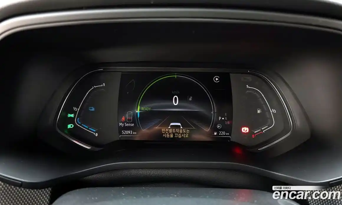 Renault XM3 2023 1.6 Автомат в Москве № 106030, фото 8