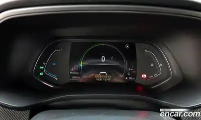 Renault XM3 2023 1.6 Автомат в Москве № 106030, миниатюра 8