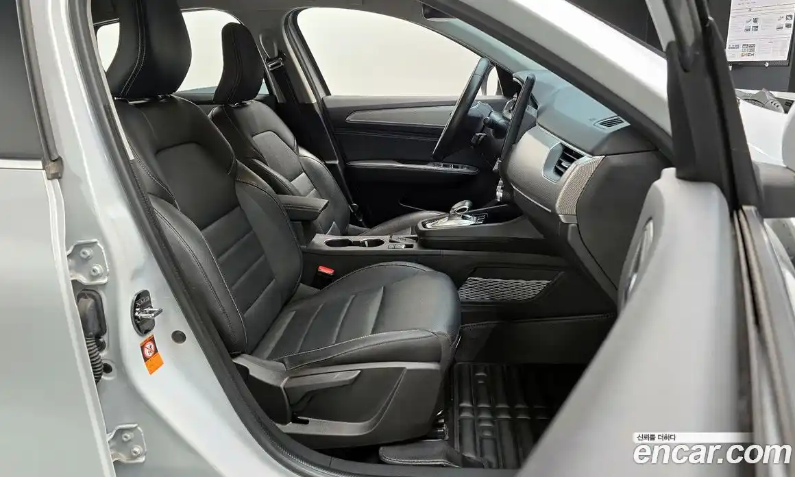 Renault XM3 2023 1.6 Автомат в Москве № 106030, фото 10