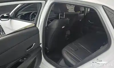 Hyundai Avante 2024 1.6 Автомат в Москве № 110813, миниатюра 8