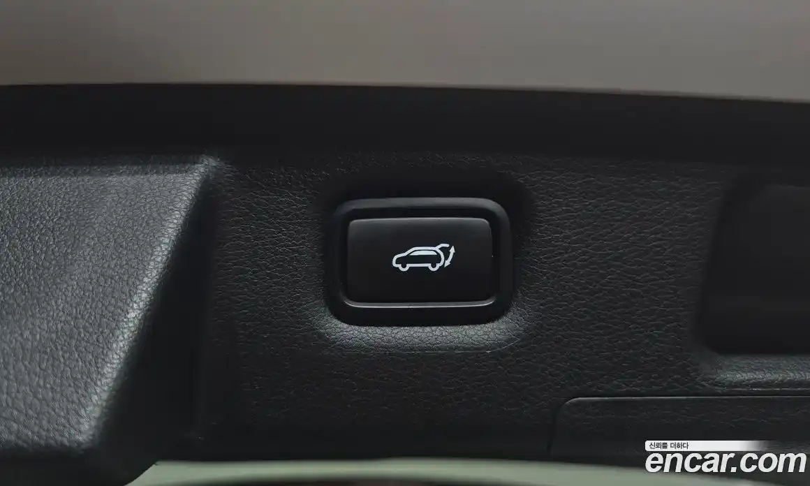 Hyundai Santa Fe 2021 2.2 Автомат в Москве № 113010, фото 7