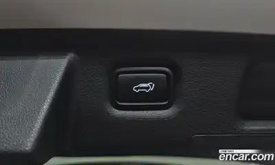 Hyundai Santa Fe 2021 2.2 Автомат в Москве № 113010, миниатюра 7