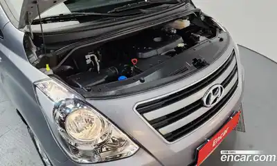 Hyundai Starex 2018 2.5 Автомат в Москве № 113401, миниатюра 9