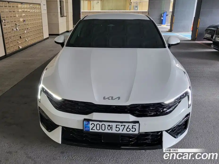 Kia K5 2025 2.0 Автомат в Москве № 114093, фото 3