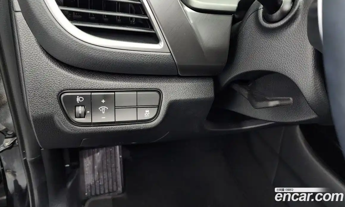 Kia Seltos 2024 1.6 Автомат в Москве № 114186, фото 19