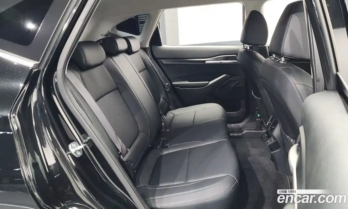 Kia Seltos 2024 1.6 Автомат в Москве № 114186, фото 6