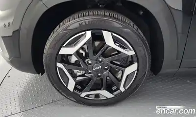 Kia Seltos 2024 1.6 Автомат в Москве № 114186, миниатюра 7