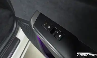 Kia EV6 2025 0.1 Автомат в Москве № 114394, миниатюра 2