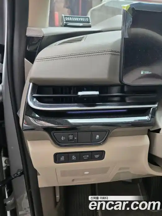 Kia Canival 2024 3.5 Автомат в Москве № 115682, фото 3