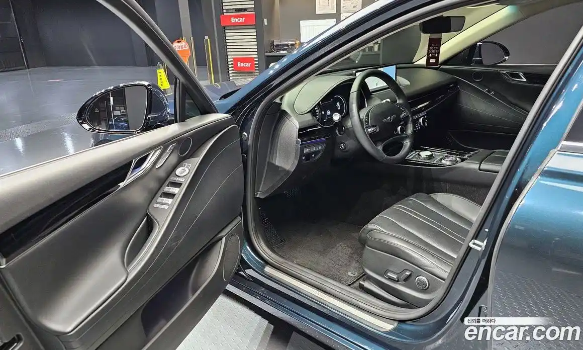 Genesis G80 2023 2.5 Автомат в Москве № 117776, фото 20