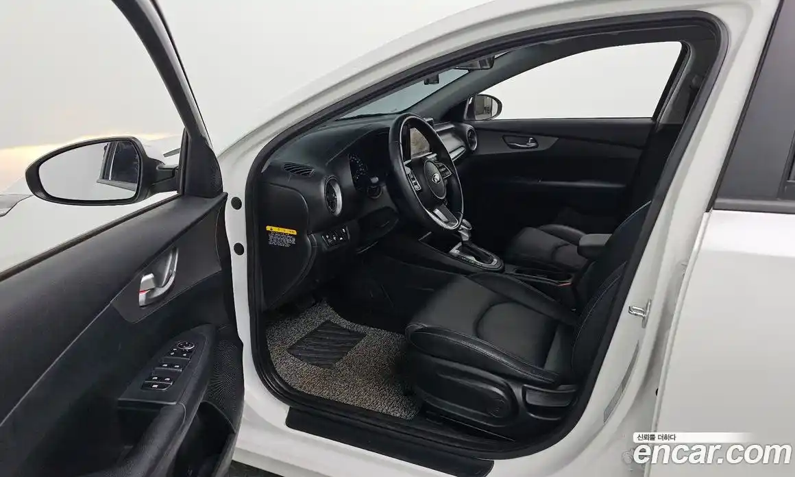 Kia K3 2021 1.6 Автомат в Москве № 121290, фото 11