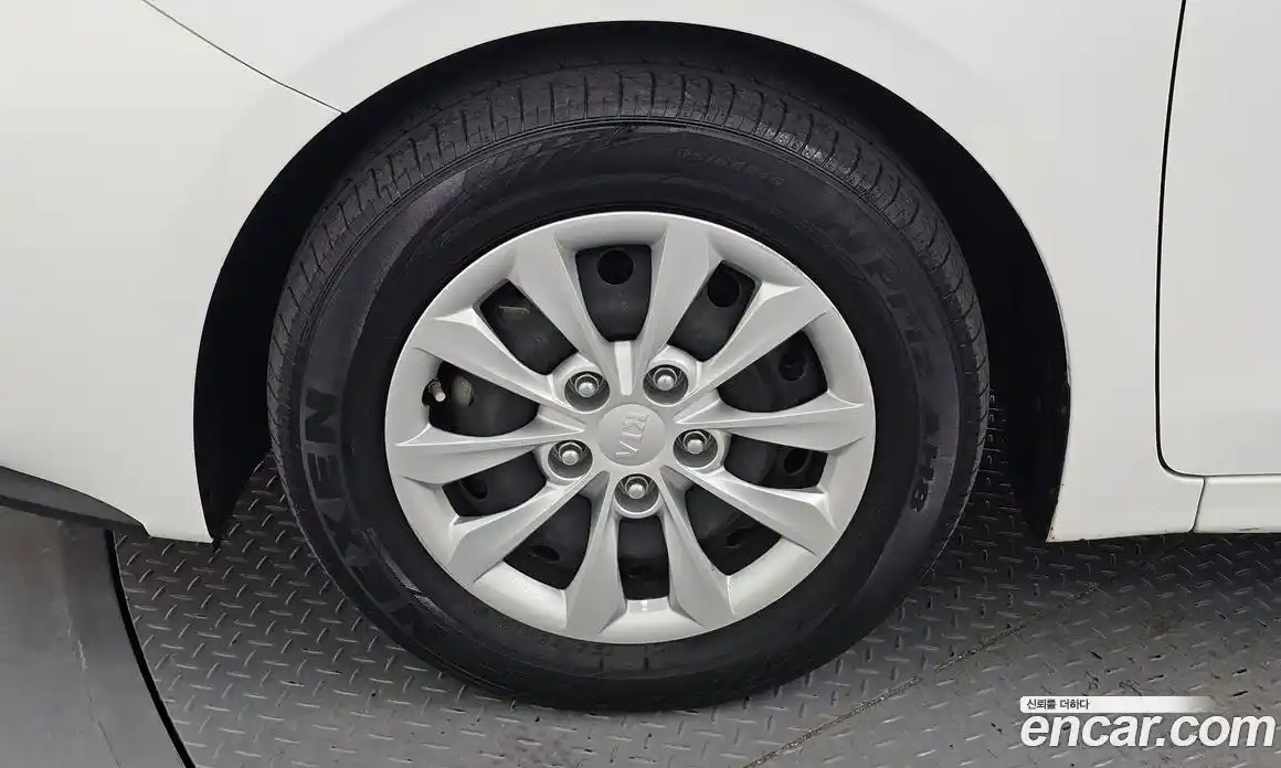 Kia K3 2021 1.6 Автомат в Москве № 121290, фото 9